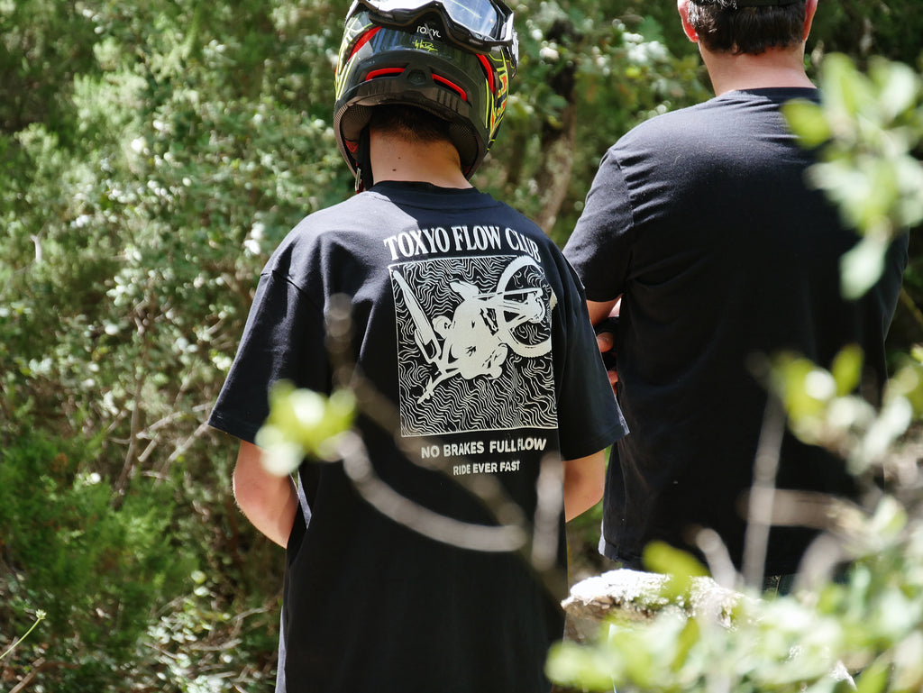 T-Shirt Classique/Oversize Noir/Argent Flow Club