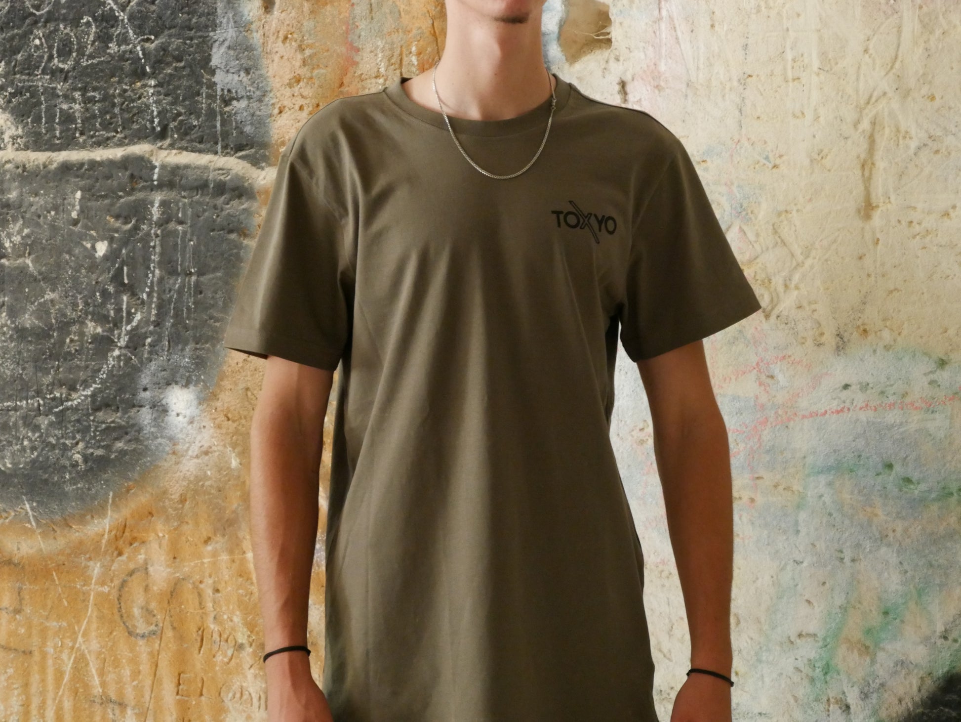 T-shirt ToXyo Kaki avec Logo Noir