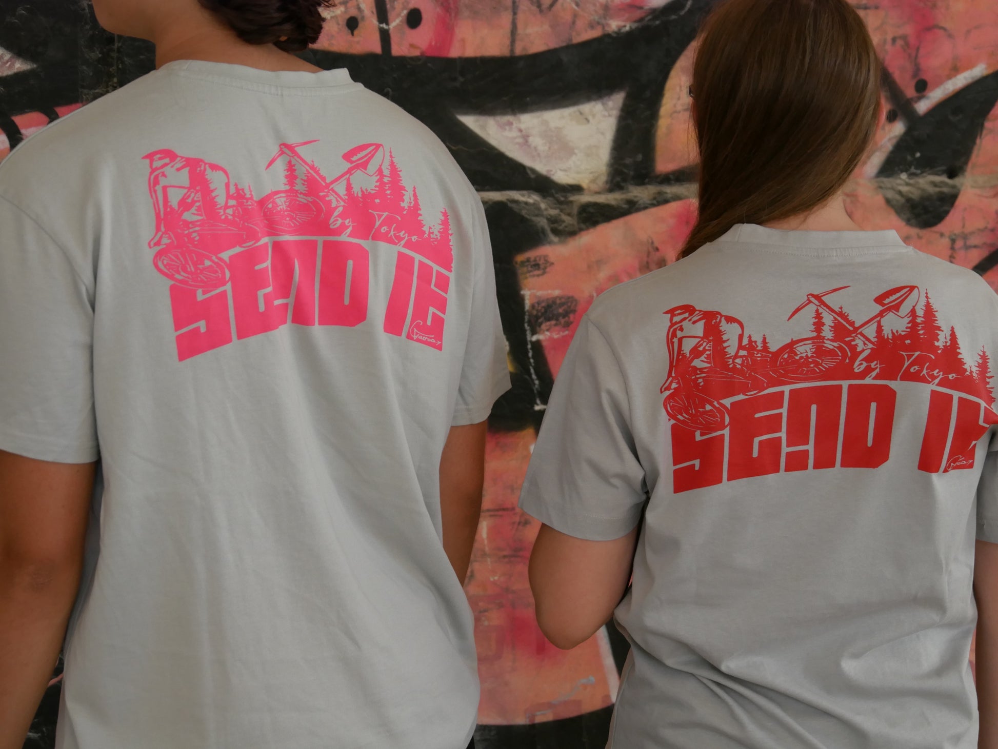 T-shirt ToXyo Gris avec Logo Rouge